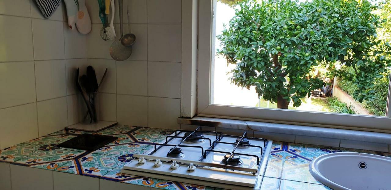 Villa Del Melograno Patti Bagian luar foto